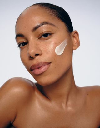 Glycolic Acid vs. Lactic Acid: Which One Is Better for Your Skin?