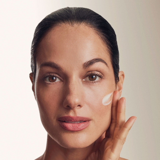 SOFT LANDING SMOOTHING PEPTIDE MOISTURIZER